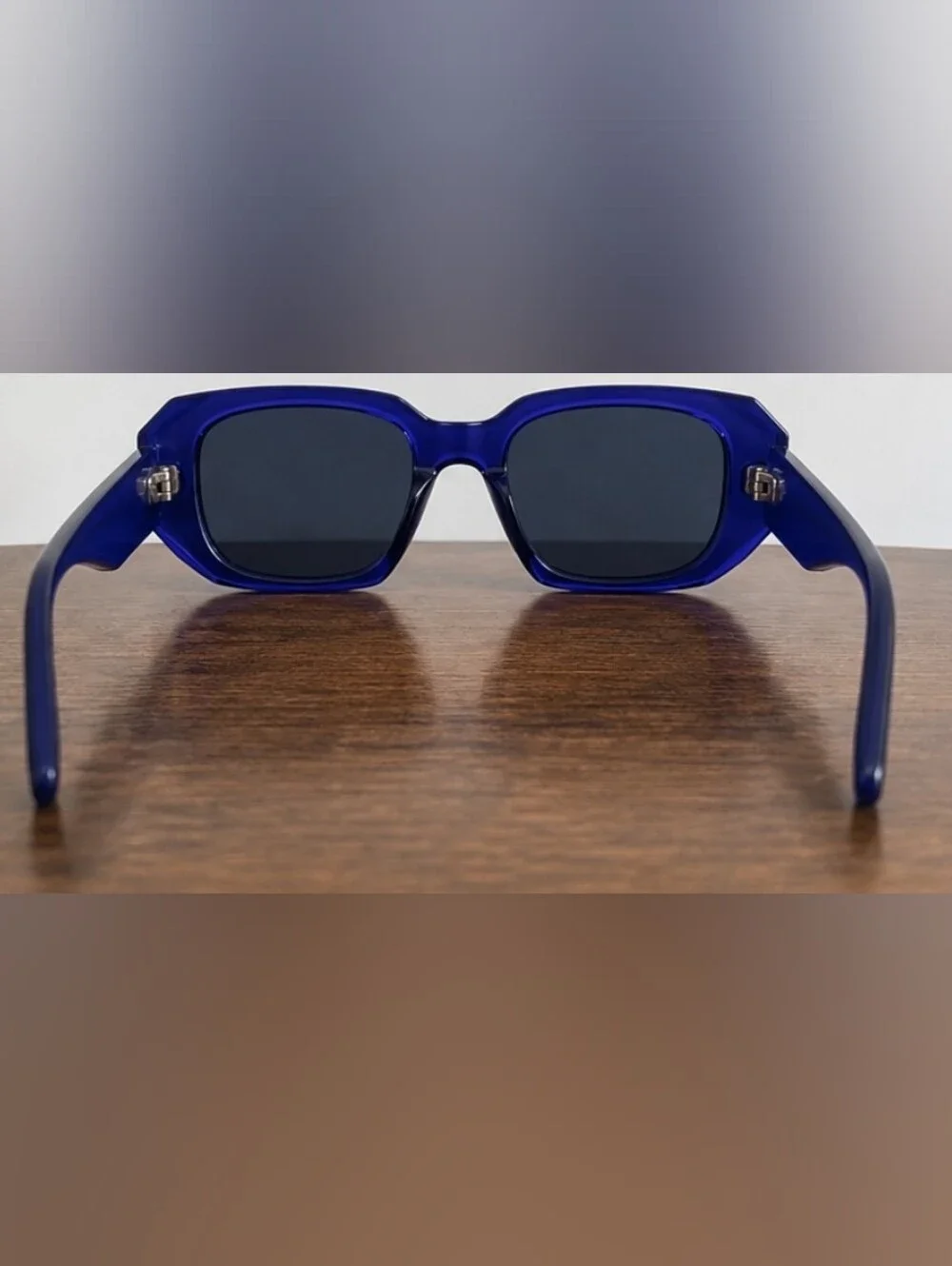 Blue Oversized Geometric Sunglasses – Statement Fashion Eyewear